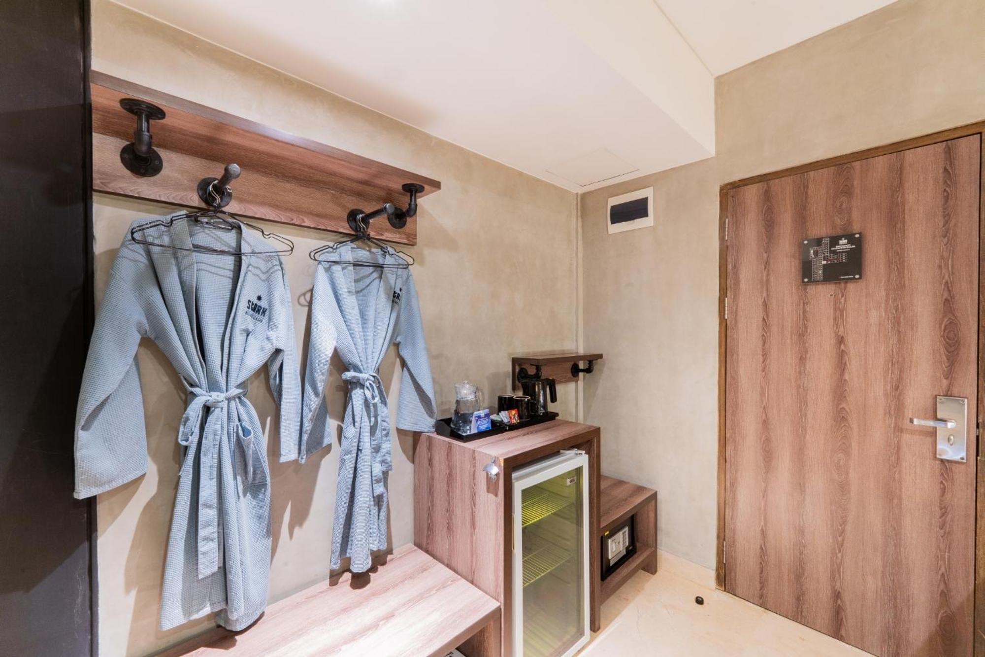 Stark Grand Deluxe Room