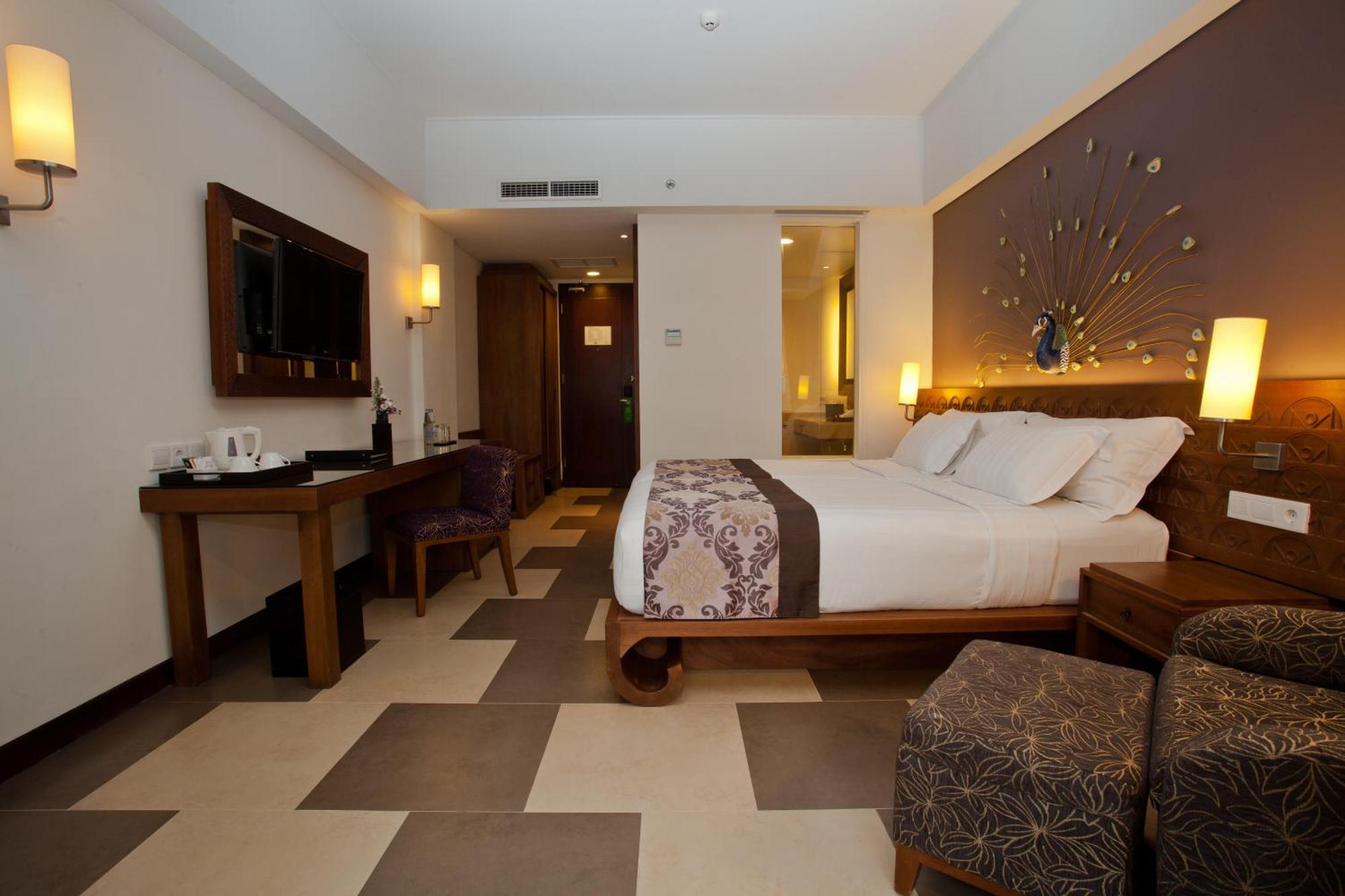 Deluxe Double or Twin Room Room Only