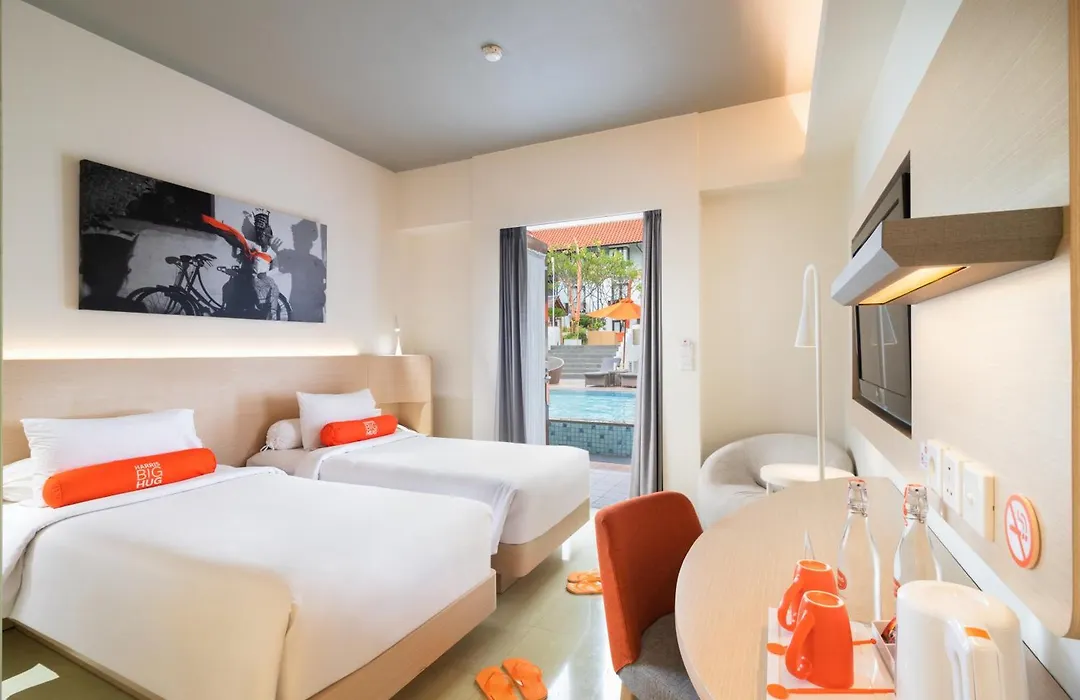 Harris Hotel Kuta Tuban Bali-1